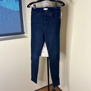 Good American navy “Good Legs” skinny jeans